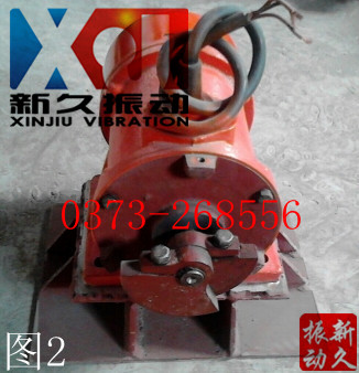 倉壁振打器側(cè)面圖 倉壁振打器側(cè)面圖