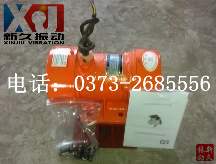 �}(c��ng)�����(d��ng)��