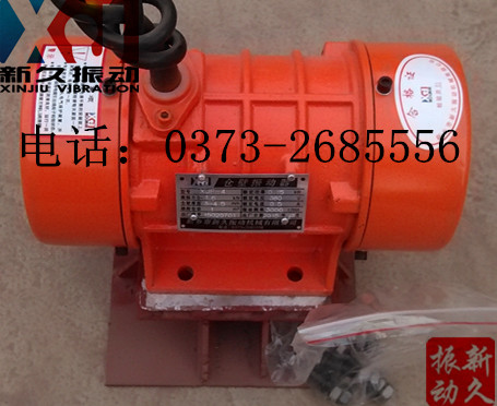 �}(c��ng)�����(d��ng)��