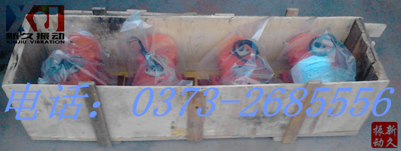 �}(c��ng)�����(d��ng)��