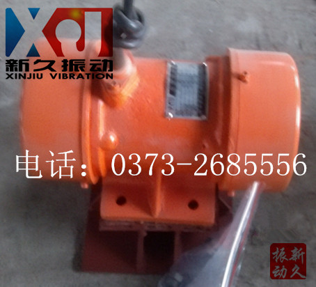 �}(c��ng)�����(d��ng)��