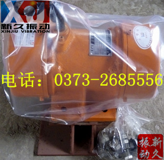 �}(c��ng)�����(d��ng)��